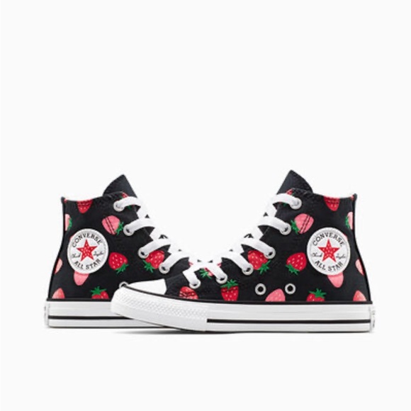 NWT!! Converse All Star Strawberries Little Girls Size 12, 13 High-Top HTF🍓 - Picture 3 of 4